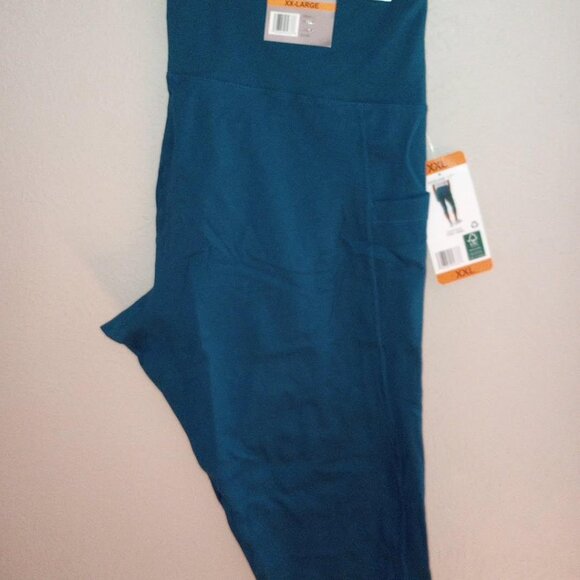 32 Degrees Women's Plus Size XXL Blue Stretch Cropped Capri Leggings NWT - Picture 2 of 4